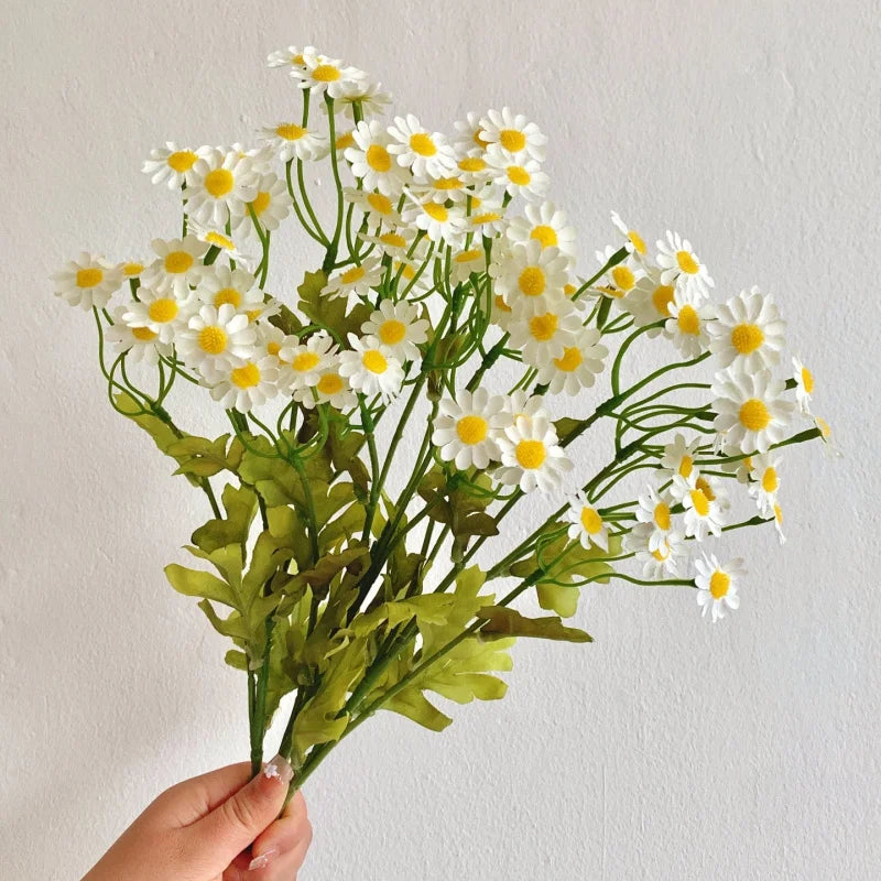 Artificial Chamomile & Daisy Bouquet Faux Flower Arrangement, Pastoral Style Floral Ornament for Living Room Home Decor
