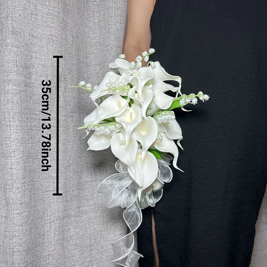 White Artificial Calla Lily Holding Flower Bouquet Bridal Wedding Bouquet Wedding Photography Prop Party Ceremony Anniversary