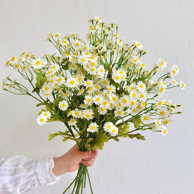 Artificial Chamomile & Daisy Bouquet Faux Flower Arrangement, Pastoral Style Floral Ornament for Living Room Home Decor
